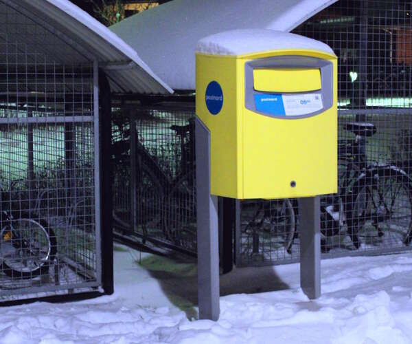 när töms brevlådorna