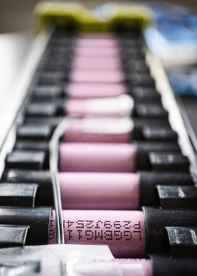 Kontroll - När ska man fylla på batterivatten i truckar